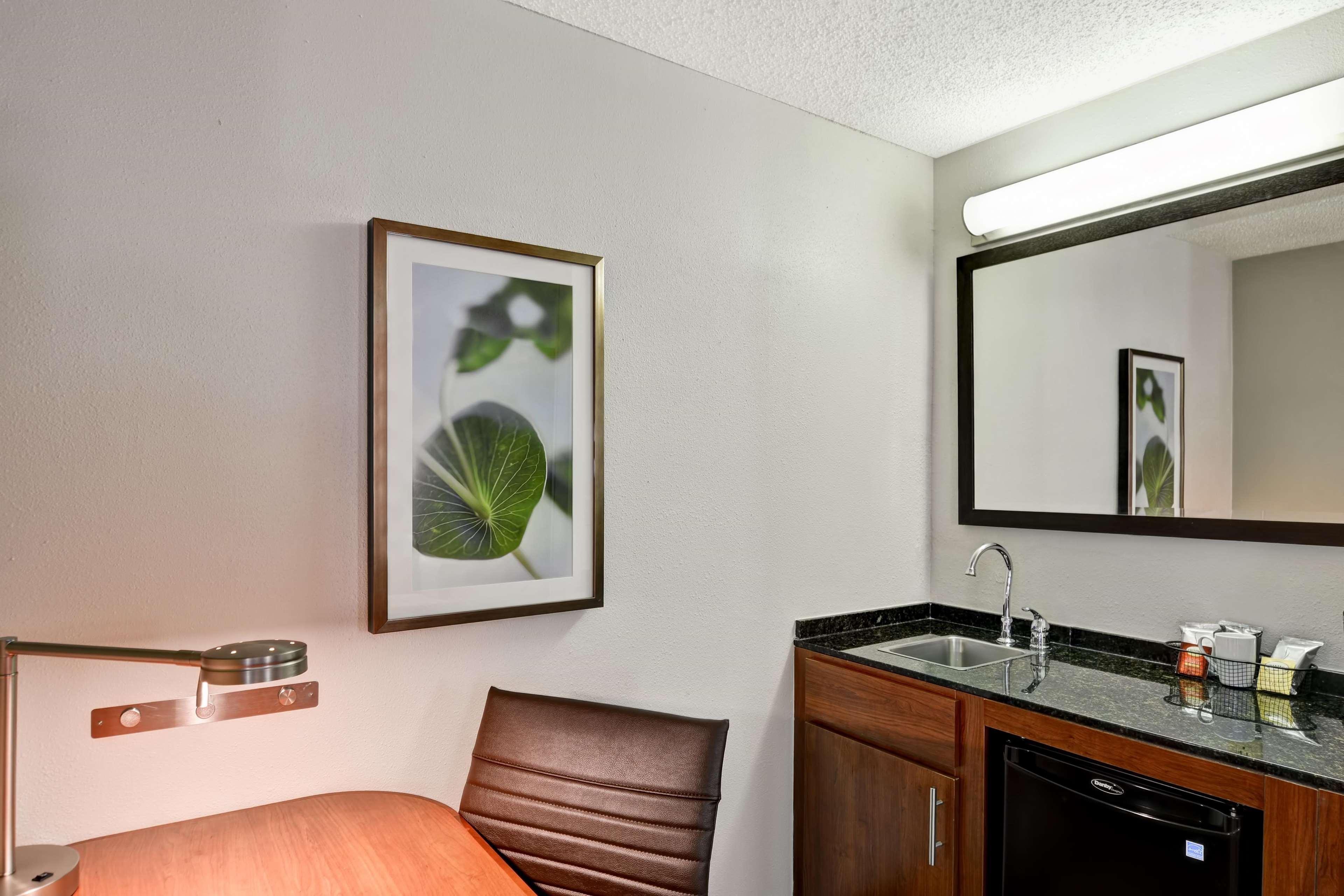 Hyatt Place Birmingham/Hoover Exterior foto